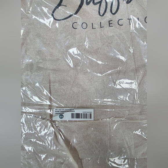 Buffbunny - Game Changer Backpack - Lipstick Red - Picture 6 of 6